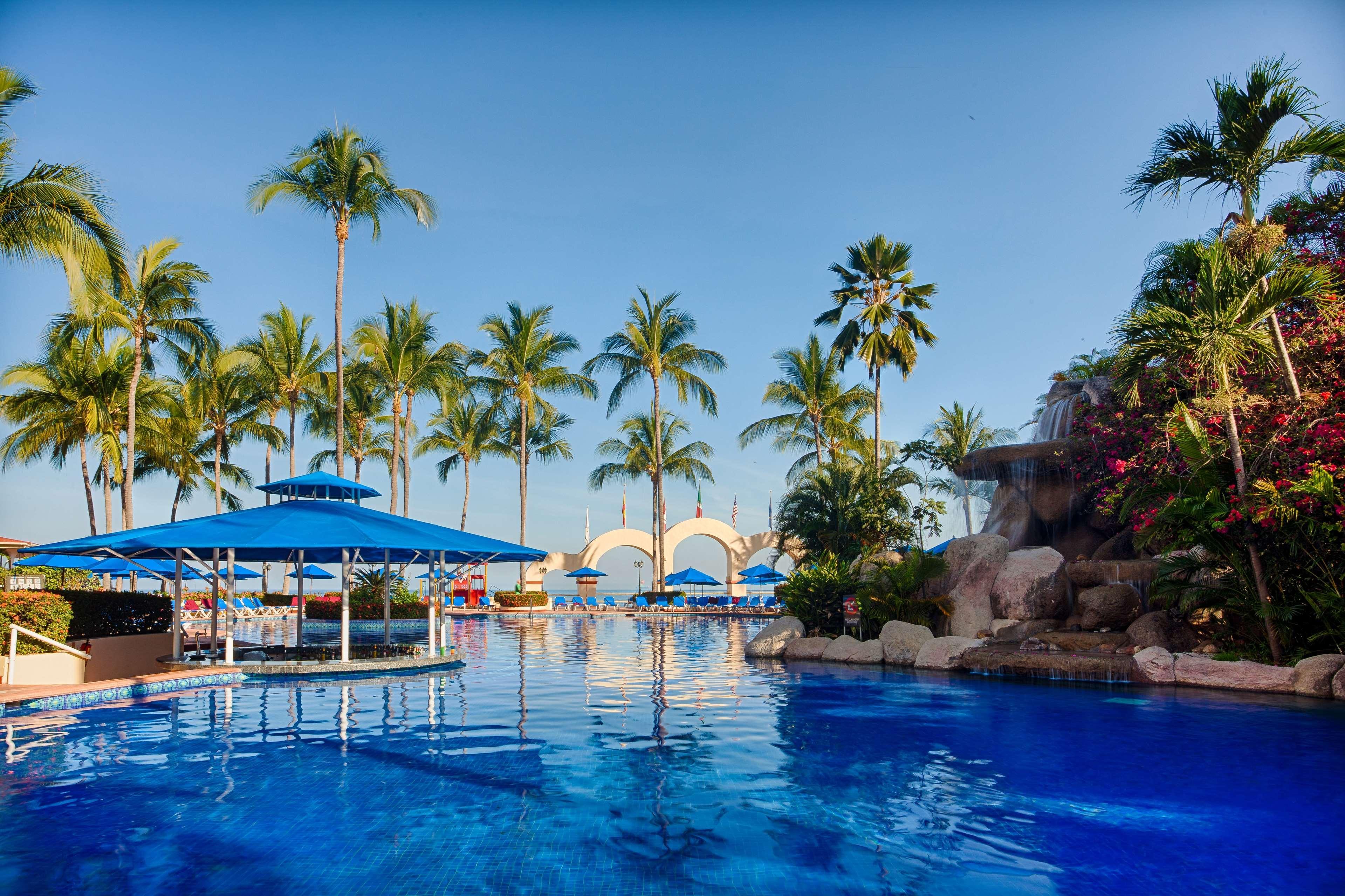 Barcelo Puerto Vallarta Hotel Exterior photo